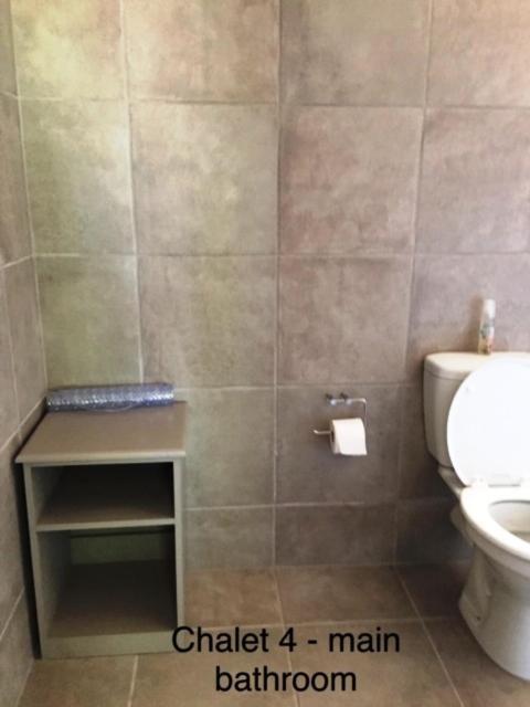 Impala Chalets 팔라보르와 외부 사진